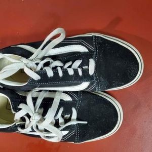 Kids vans size 3
